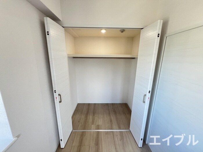 ラシュール・イン寺塚の物件内観写真