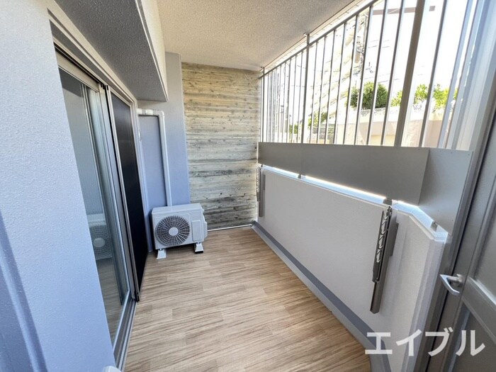 ラシュール・イン寺塚の物件内観写真