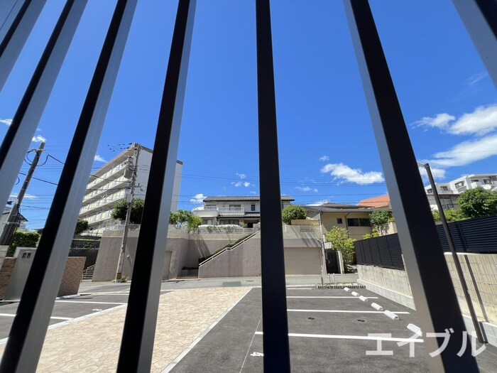 ラシュール・イン寺塚の物件内観写真