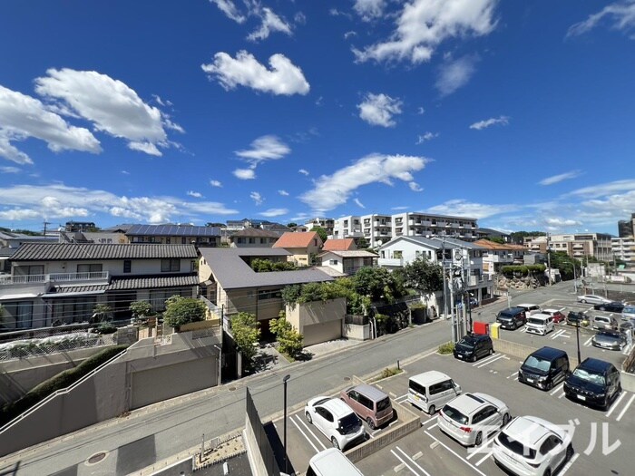 ラシュール・イン寺塚の物件内観写真