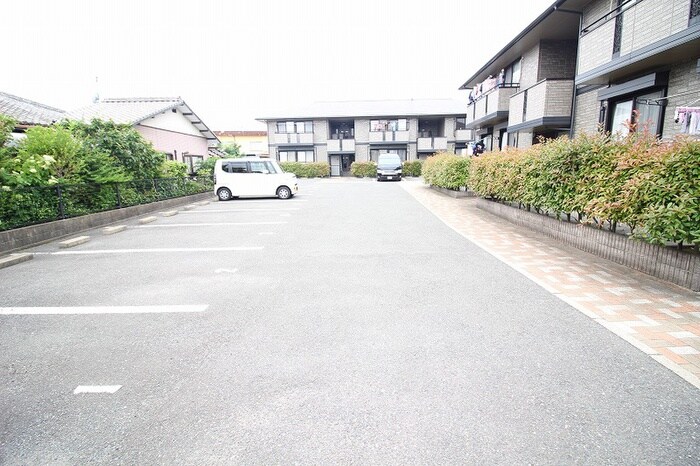 パストラルＹＵＧＡＷＡ　Ａ棟の物件外観写真