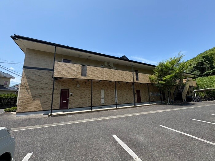 フィオ－レ長行西の物件外観写真