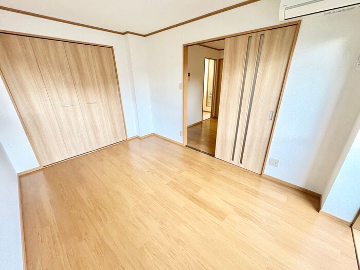 フィオ－レ長行西の物件内観写真