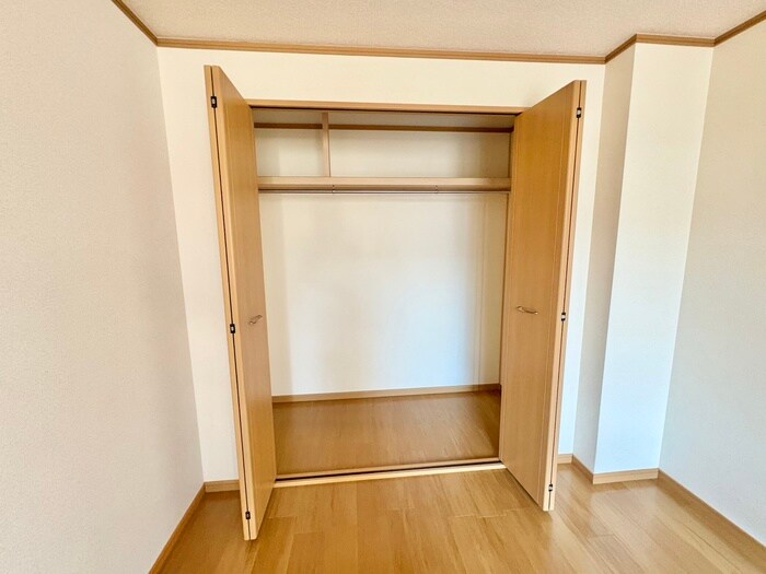 フィオ－レ長行西の物件内観写真