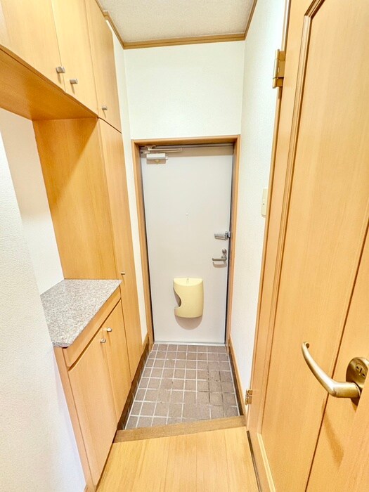 フィオ－レ長行西の物件内観写真