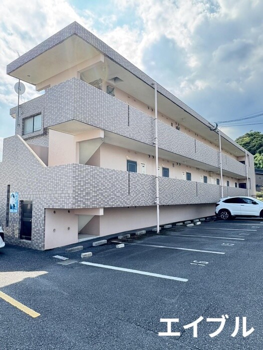 プレミールメゾンの物件外観写真