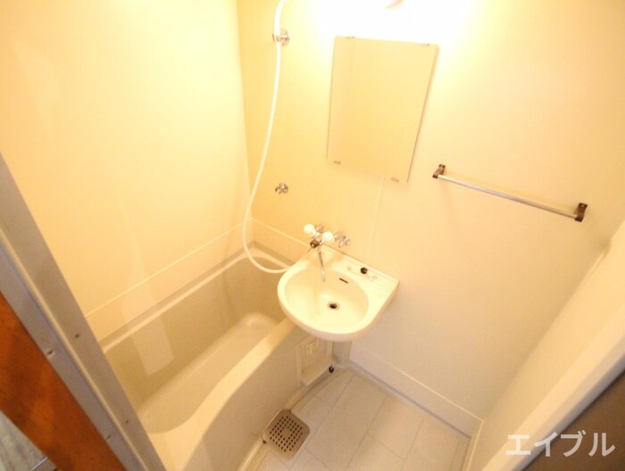 シャトレ徳力の物件内観写真