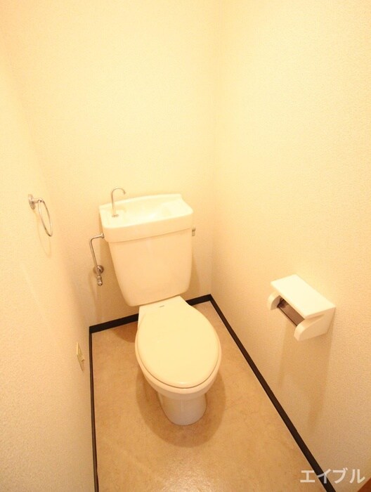 シャトレ徳力の物件内観写真