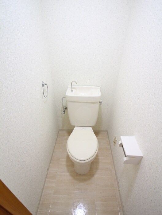 シャトレ徳力の物件内観写真