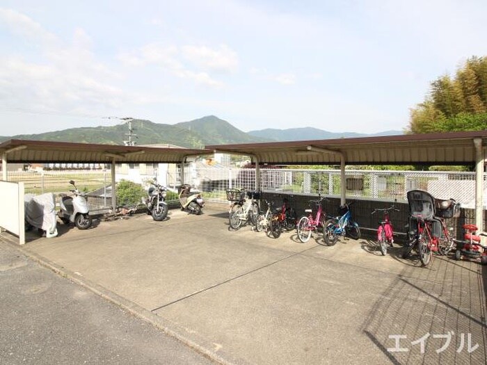 アルカンシエル宮前Ａの物件外観写真