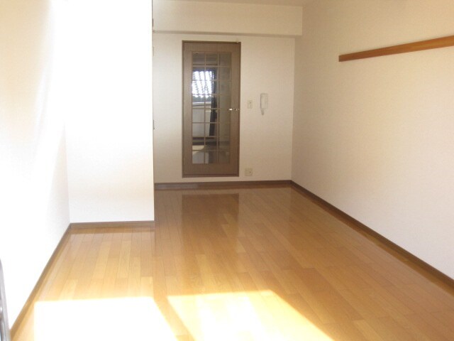 大産鳥飼マンションの物件内観写真