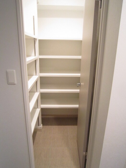 ｴﾝｸﾚｽﾄGRAN博多駅前（1203）の物件内観写真