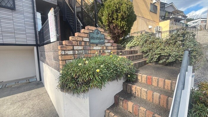 リリィハイツの物件外観写真