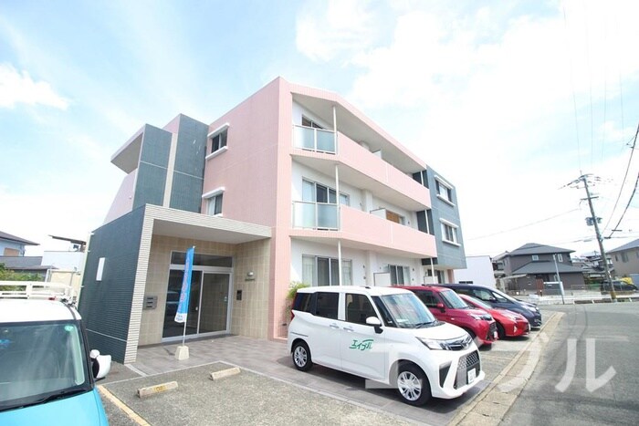 ルネスボナ－ルの物件外観写真