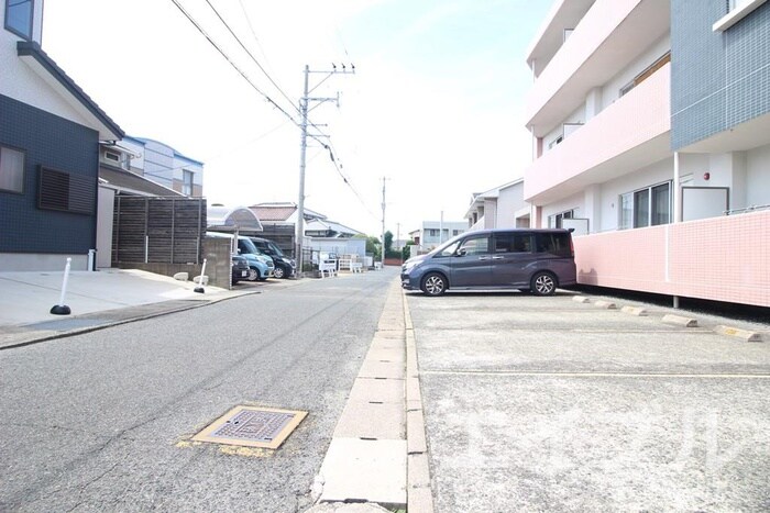 ルネスボナ－ルの物件外観写真