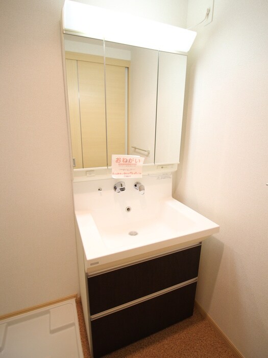 グランデスカイ空港南の物件内観写真