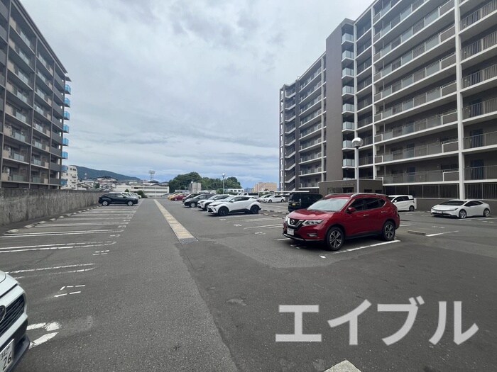 グランデスカイ空港南の物件外観写真