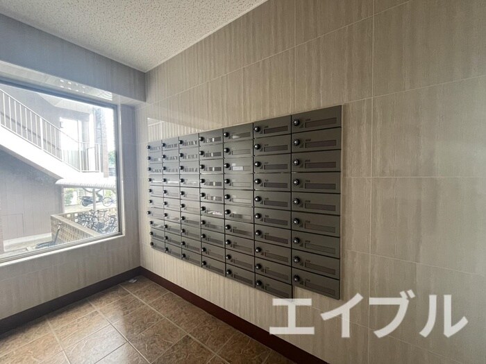 グランデスカイ空港南の物件外観写真