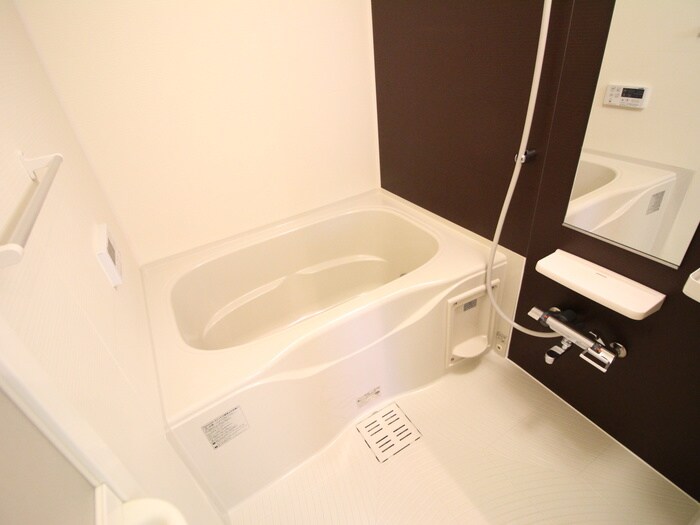 グランデスカイ空港南の物件内観写真