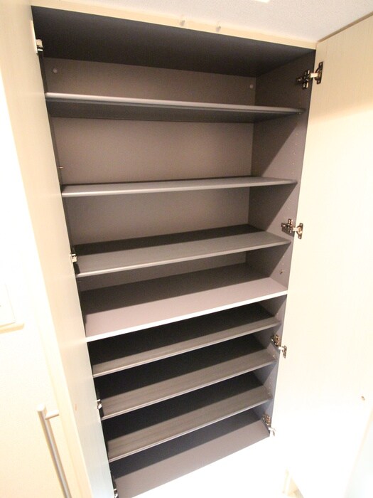 グランデスカイ空港南の物件内観写真