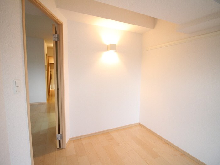 グランデスカイ空港南の物件内観写真