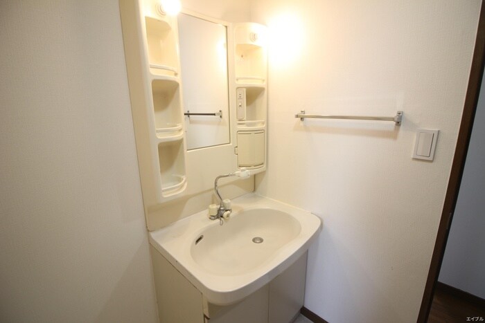 アドヴェル荒江の物件内観写真