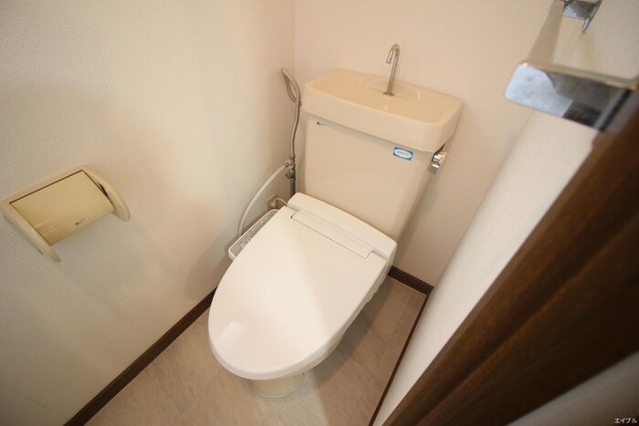 アドヴェル荒江の物件内観写真