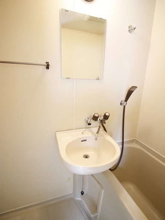 シャトレ戸ﾉ上Ⅱの物件内観写真