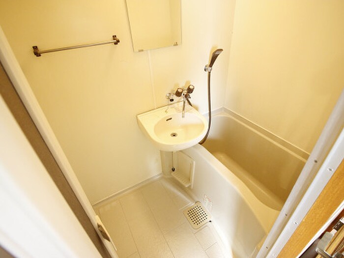 シャトレ戸ﾉ上Ⅱの物件内観写真