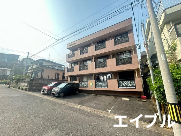 シンフォニーの物件外観写真