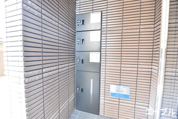 レフィナード博多の物件外観写真