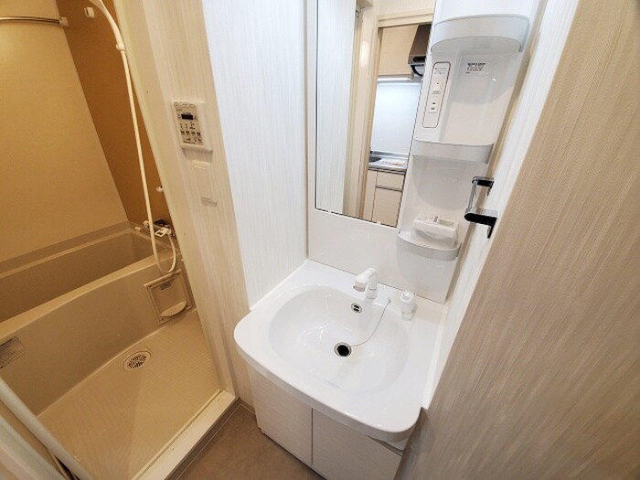 ウィングス三郎丸の物件内観写真