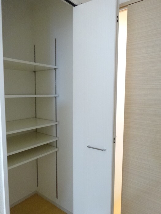 ＫＤＸﾚｼﾞﾃﾞﾝｽ大濠ﾊｰﾊﾞｰﾋﾞｭｰﾀﾜｰの物件内観写真