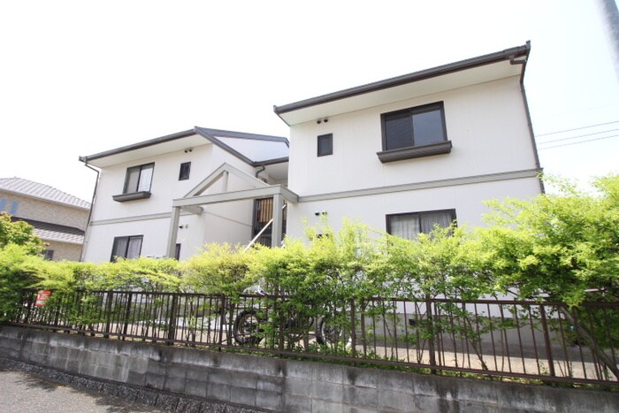 サニーコート香椎の物件外観写真