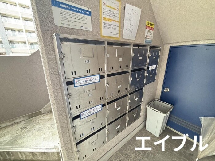 アスカビルの物件外観写真