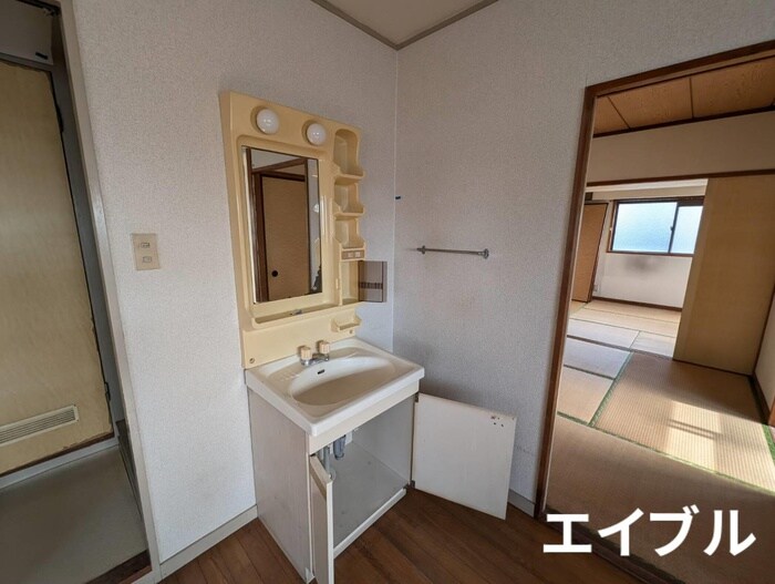 アスカビルの物件内観写真