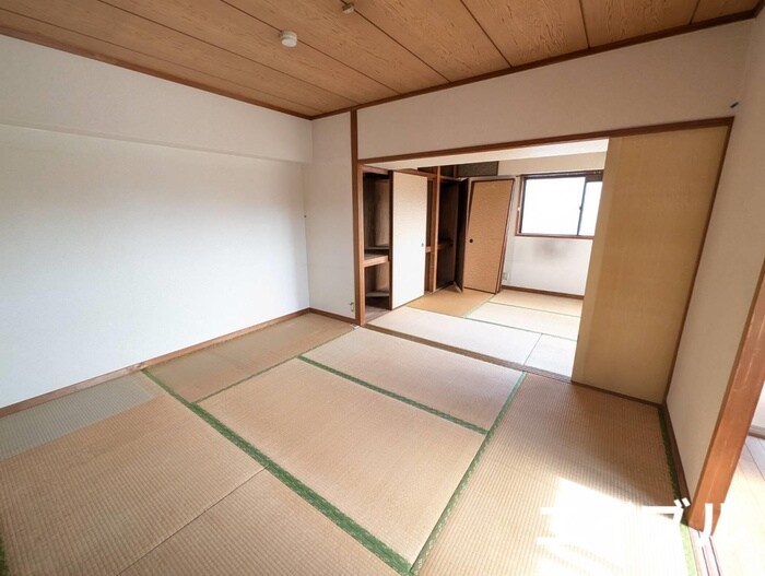 アスカビルの物件内観写真