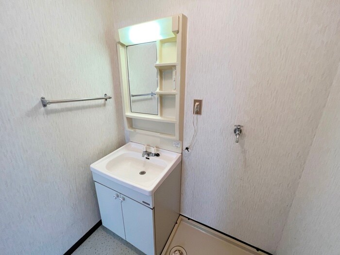 シャトレ穴生５の物件内観写真