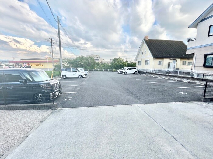 フルール吉田西の物件外観写真