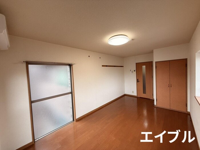 れいめい下荒田の物件内観写真