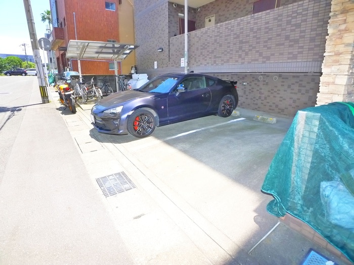 れいめい下荒田の物件外観写真