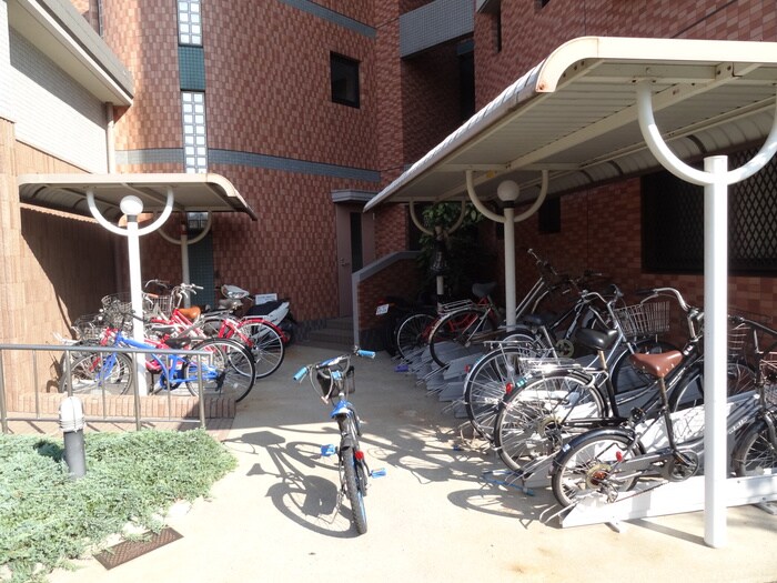 ﾒｿﾞﾝﾄﾞ-ﾙ　荒木の物件外観写真