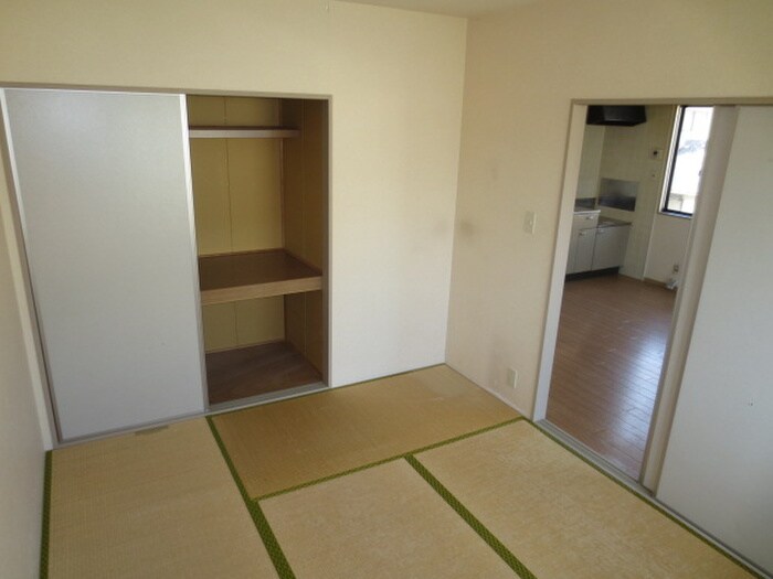 エクセルハイツ都府楼の物件内観写真