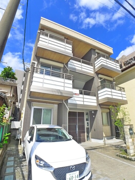 シャーメゾン純心電停前の物件外観写真