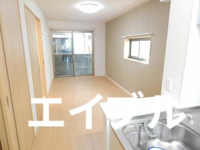 シャーメゾン純心電停前の物件内観写真