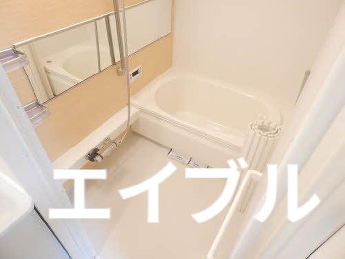 シャーメゾン純心電停前の物件内観写真