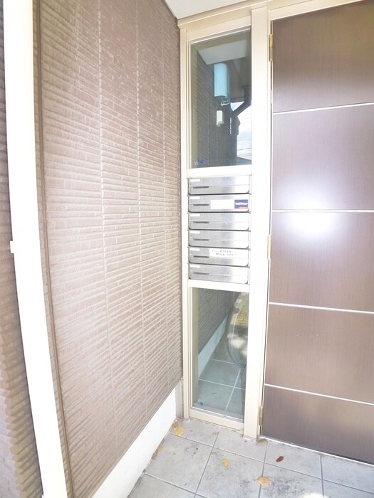 シャーメゾン純心電停前の物件外観写真