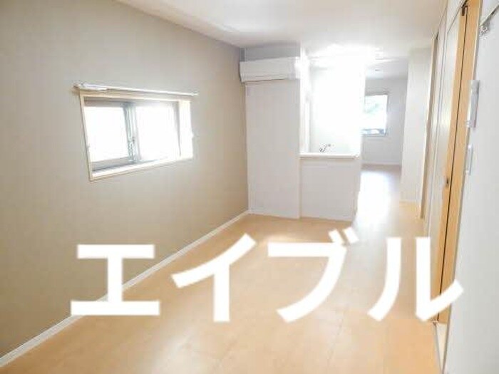 シャーメゾン純心電停前の物件内観写真