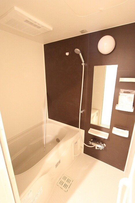 エテルノ・ピーヌⅡの物件内観写真