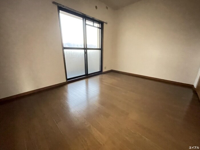 エステート杉塚の物件内観写真